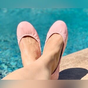 Tieks Womens Ballet Flats Size 7 Ballerina Light Pink Italian Leather Shoes